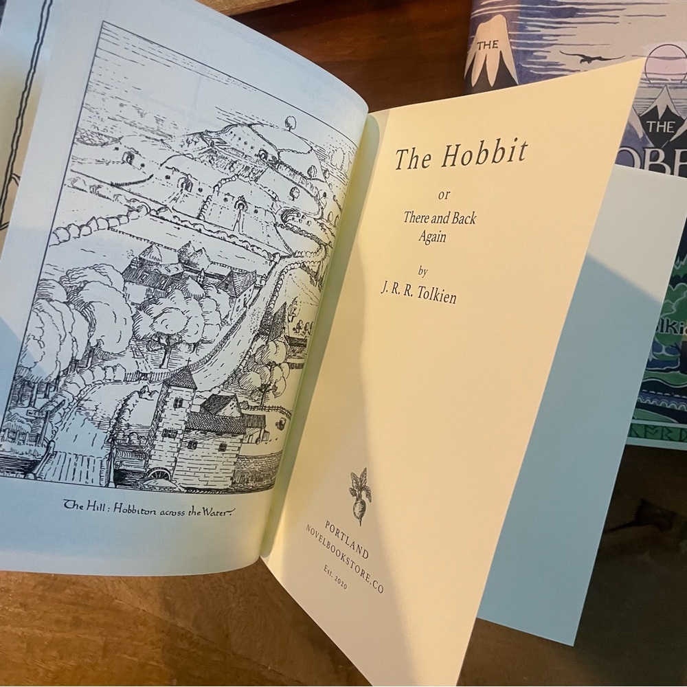The Hobbit Journal (with Dust Jacket) - Picture 11 of 15